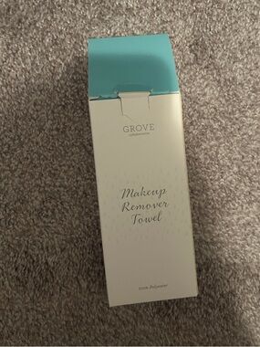 Grove Makeup Remover Towel - New